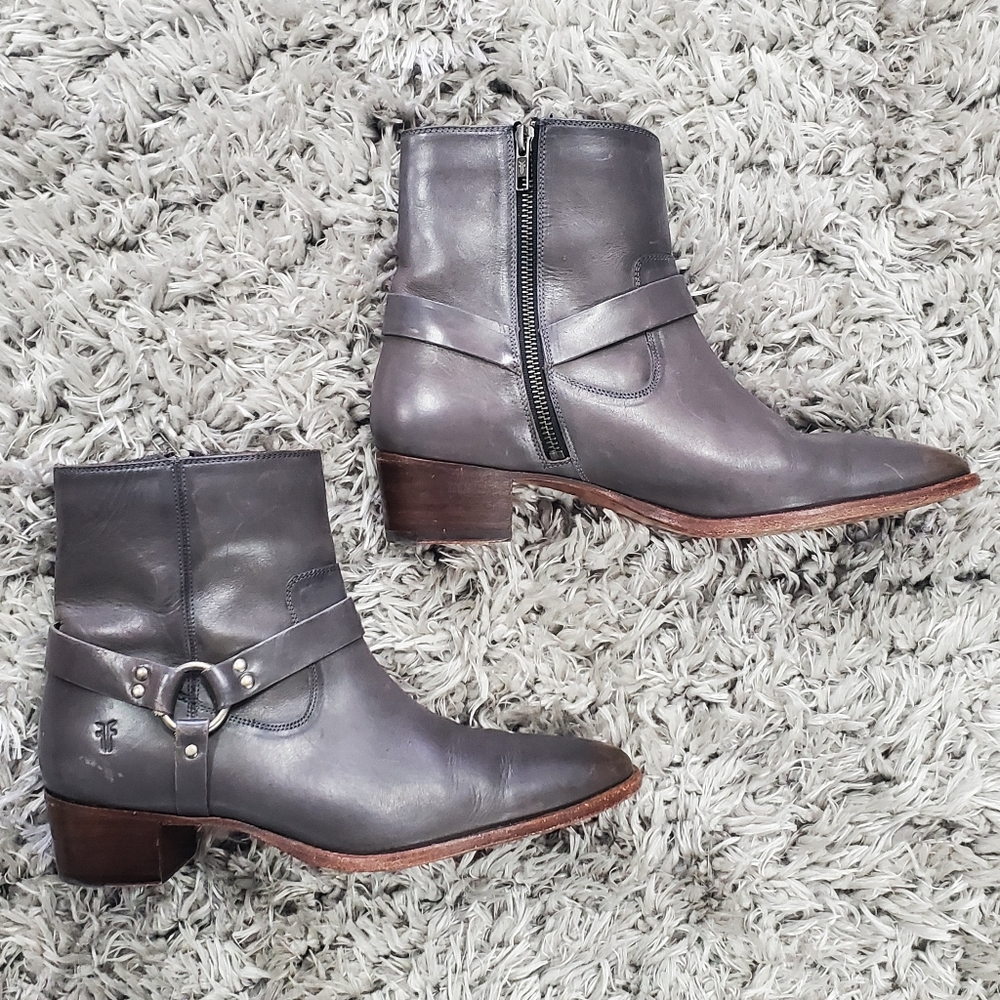 Frye Gray Leather Dara Harness Almond Toe Ankle Bootie Size 11